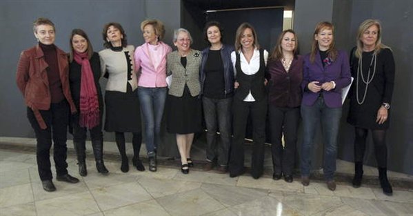 mujerespsoe